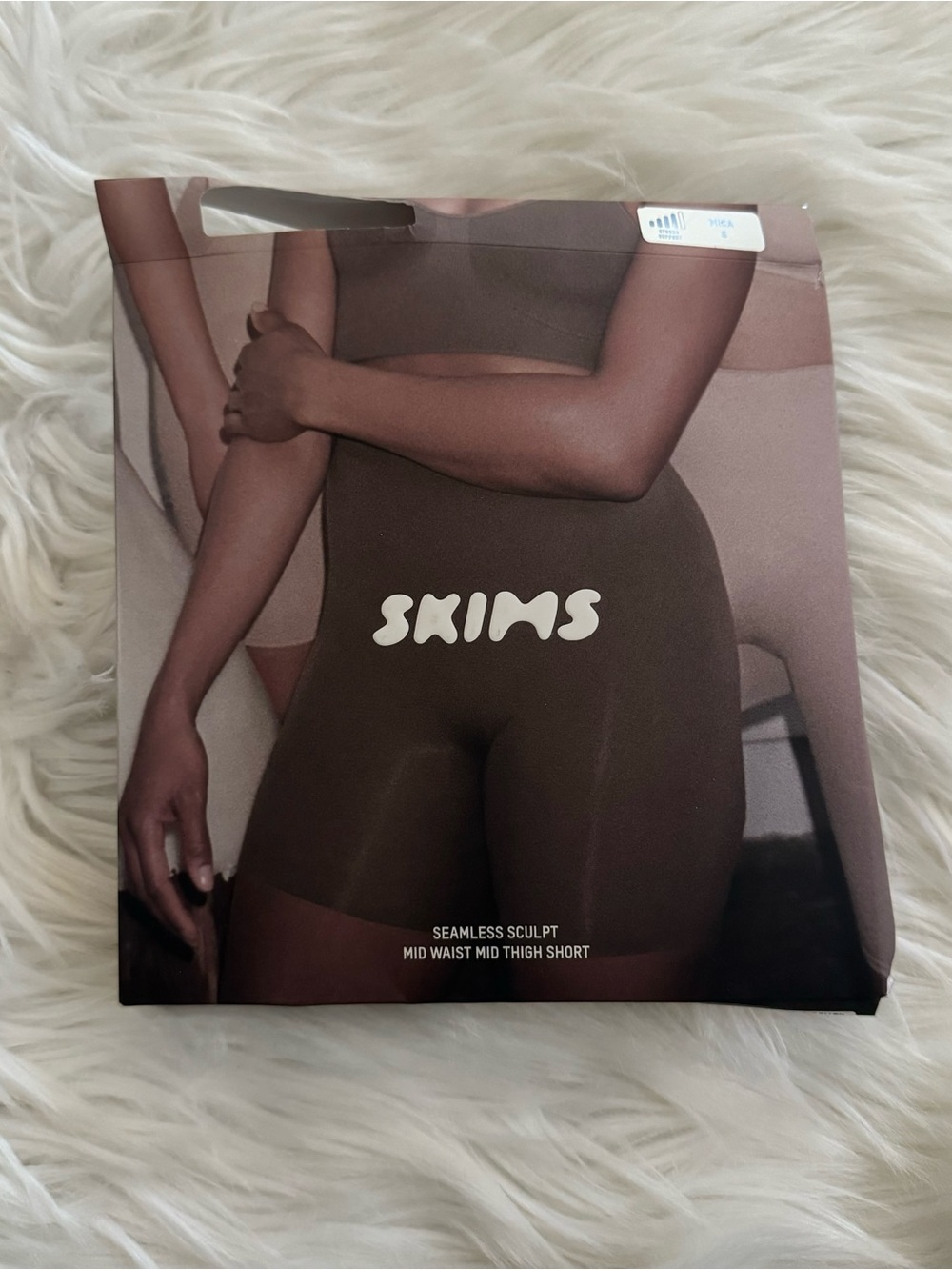 SKIMS Seamless Sculpt Mid Waist Mid Thigh Short